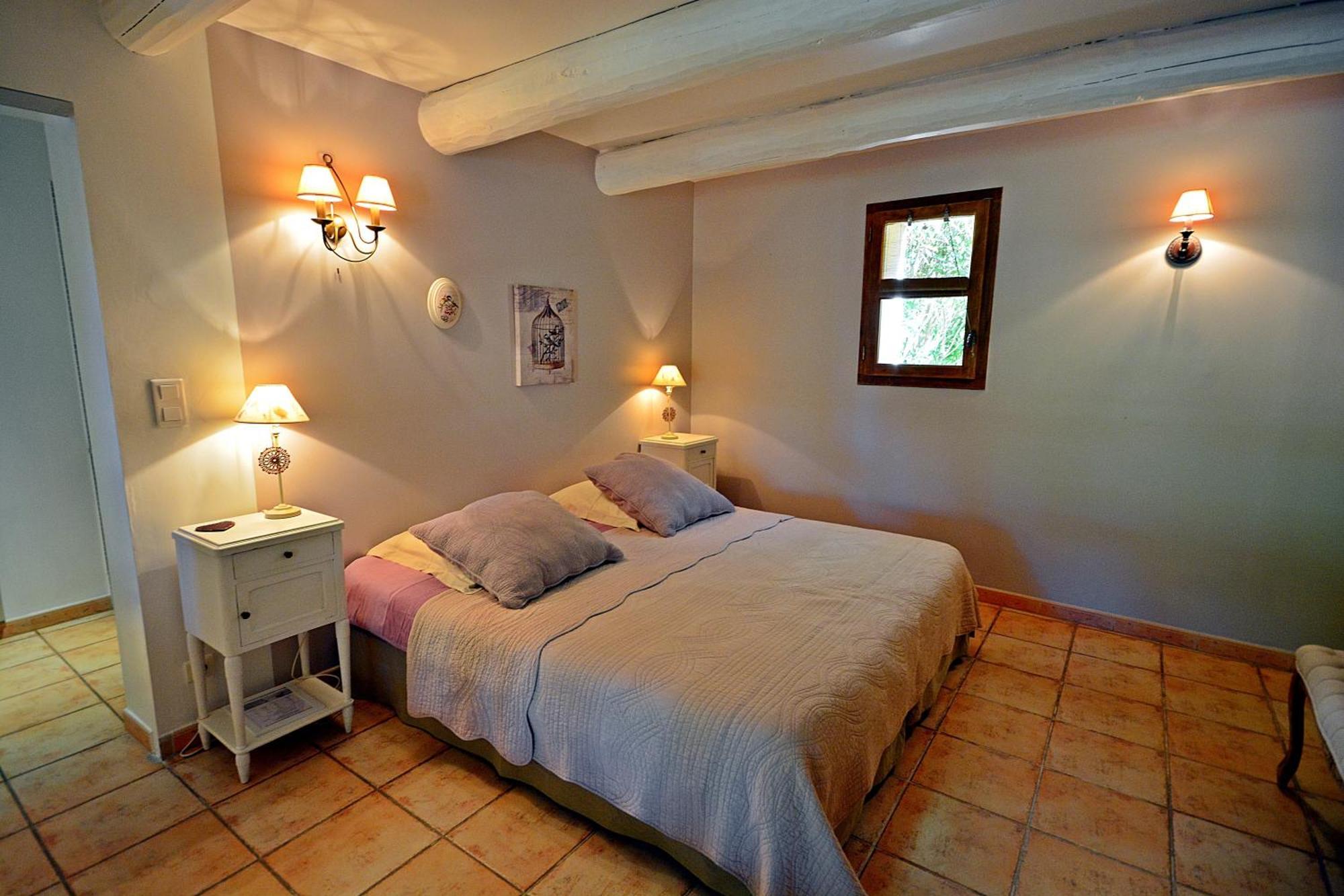 Mas Les Fleurs D'Hilaire Bed & Breakfast มงโตซ์ ภายนอก รูปภาพ